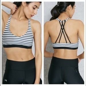 (NWT) Under Armour Sports Bra